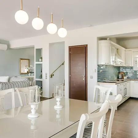 Villa Sunset Minies *
